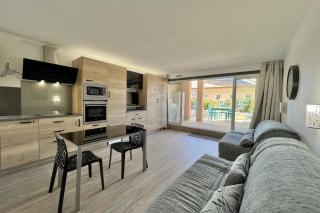Nice studio with balcony located in Fréjus - Fréjus - 8
