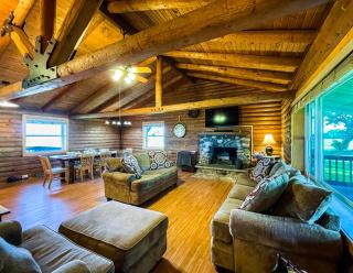 Elkhorn 3 Bedroom 2 Bathroom Log Cabin Sleeps 8 - Lincoln Log Cabin - Elkhorn - 5