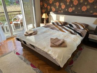 Porodični Apartman Igalo - Igalo - 3