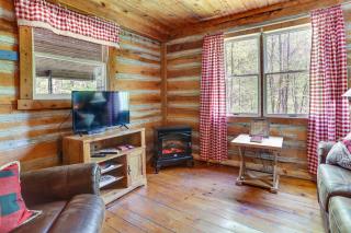 Historic Log Cabin with Porch Near Patoka Lake! - Taswell - 7
