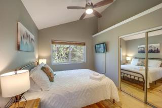 10 Mi to Sugar Mountain Cozy Newland Cabin! - Newland - 2