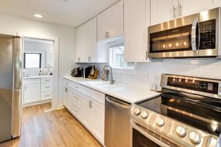 Chic Historic Myrtle Beach Cottage Steps to Beach - Myrtle Beach - 2