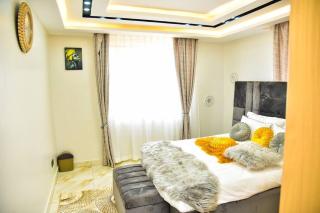 Stylish 3-bedroom condo with a Power-backup, Swimming pool and Gym - Kampala - 3
