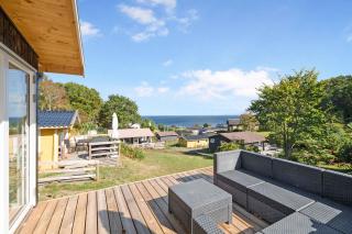 Beautifully Situated Summer House With Sea View - Allinge - 7