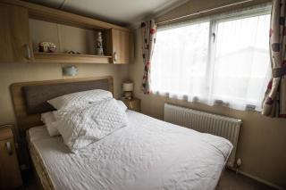 Beautiful 8 Berth Caravan For Hire At Seashore Haven Park In Norfolk Ref 22039C - 1