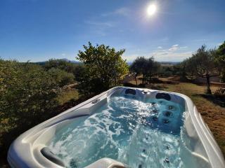 PantaiaHomes - Clos de Susville - Vue Panoramique - Piscine - Jacuzzi - 6