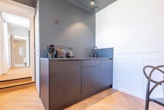 Le Cosy Chic . Proche gare . Centre-ville Mâcon . Neuf . Climatisation . Design . Wifi . - 2