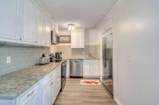 Beach Lovin/ 1 BR, handicap access, pets ok - Myrtle Beach - 5