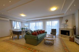 Marine Luxury Apartment Kalamata - Kalamata - 9