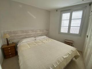 Beautiful beachfront apartment in Tamariu - 4