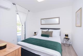 Villa Balić - Podstrana - 1