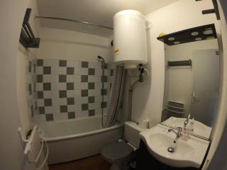 Appartement avec piscine et garage - 3