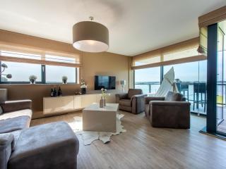 Apartment in Veere with Lake Views & Marina - 5
