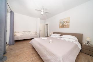 Apartments Siesta - Sumartin - 4