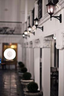 The Salisbury Business Class - 1