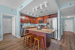 Deja Blue at Laketown Wharf #1831 by Nautical Properties - 1