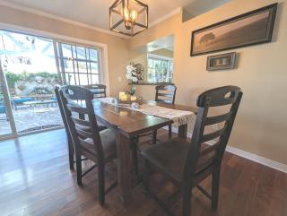4 BR Encino Home w/ Amazing Yard, Near Everything - Encino - 6