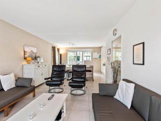 Apartment near Zeedijk Beach - 3