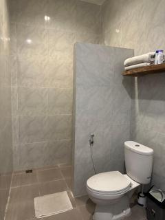 Koming Guest House - Canggu - 8