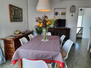 CASA FERRER - Casa grande de ambiente familiar en Llançà, cerca de la playa y del puerto.. - ES-228-64 - Llança - 6