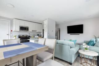 Near NYC Luxury modern 1bed apt plus Sofa Bed & Balcony - New Rochelle - 0