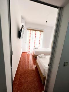Garden Villa Sarande Apt-4 - 6