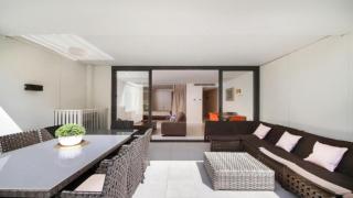 The Harmony Suite Wifi , Short Walk To Beach Accom Holidays - Terrigal - 2