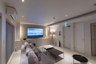 ONE WORLD 堺筋本町 - Osaca - 7