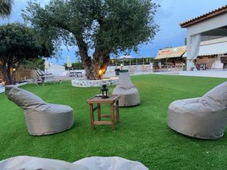 Newcastle Studios - Malia - 7