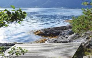 2 Bedroom Gorgeous Home In Varaldsøy - Skjelnes - 7