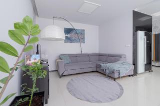 Wonderful Apartment Garden Residence by Noclegi Renters - Cracovia - 3