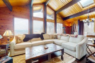 Mountain View Chalet - West Dover - 0