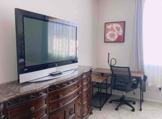 Large master bedroom with Separate bathroom and work desk on the first floor - 6