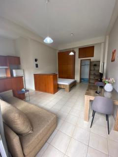 Seaside Studio 2 ( 30 meters from the beach ) - Kalamata - 5