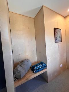 Backcountry hut with a modern twist - Ohau - 3