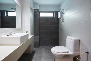 D' Qamar Guesthouse - 1