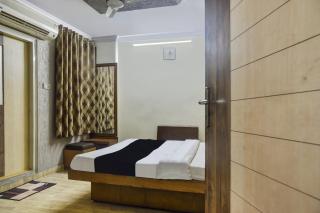 Collection O Udit Plaza - Bhopal - 9