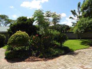 2 bedroomed apartment with en-suite and kitchenette - 2071 - 4