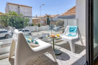 SOUTH-OF-FRANCE T2 neuf haut de gamme, climatisé, parking gratuit, 2eme ligne balcon - Carnon-Plage - 2
