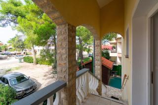 Apartments by the sea Vir - Kozjak, Vir - 20149 - Vir - 4