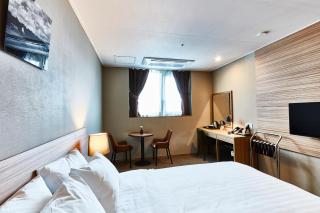 The Interra Hotel Pyeongtaek - Pyeongtaek - 6