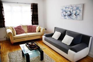29EW Dreams Unlimited Serviced Accommodation- Staines - Heathrow - Stanwell - 9