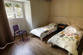 Gîte ICI pour 8 personnes au bord de la rivière - Le Monastier sur Gazeille - 7