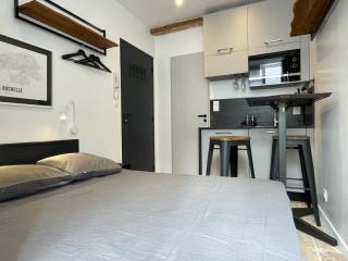 Petite chambre aménagée avec cuisine St Louis 3 - La Rochelle - 0