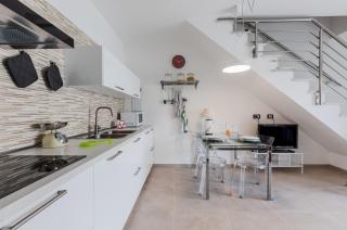 Pula Comfy Apartment w/ Private Parking - Pula - 9