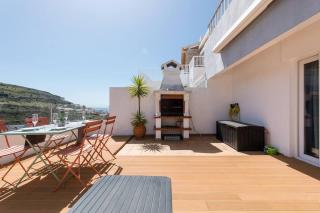 Casa das Andorinhas - T2 renovado com terraço - Sesimbra - 1