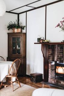 Pickers Hut - A Country Style Featured Dream Stay - 8