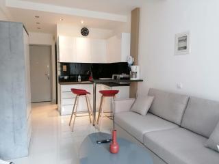 Syntagma Nest Apartment - 7