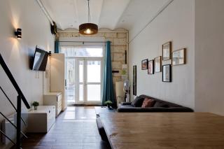 Sleep in Montpellier, Louise, centre, gare, 2 ch, Tram St-Denis - 0