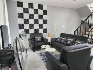 Beautiful 2 Story 3 Bedroom House - Balibaguhan - 0